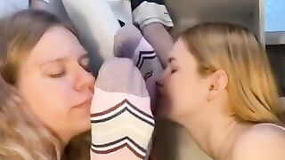 Lesbian Foot worship 3
