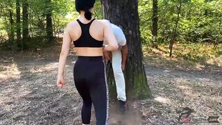 Katka ballbust and crush a mans groin