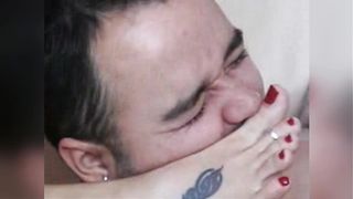 Anika - sniffs & scissors