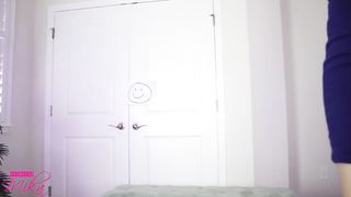 Empress Mika and tiny man