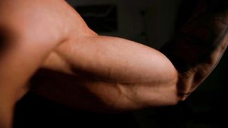 How to date an Amazon