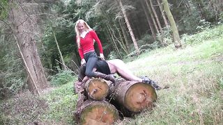 FemDomFoto - Empress Victoria - New Extreme Ponywhipping