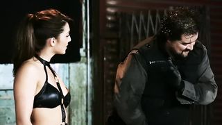 CrossTheLine - Latex Headscissor Hit