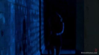 DivineBitches - Julia Ann and Corbin Dallas (42919)