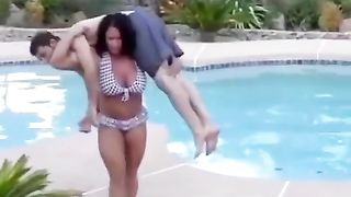 aleesha Easy Lift  weak guy