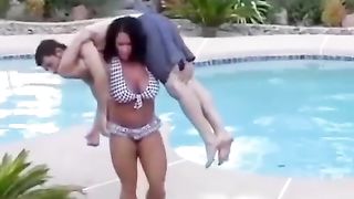 aleesha Easy Lift  weak guy