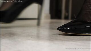 Maîtresse Khloé - Louboutin crush [Flokossama]