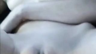 schüchterne blonde Trampen grrrrl am Parkplatz verführt 2