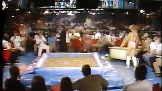 Fightin' Foxes Mud Match 1