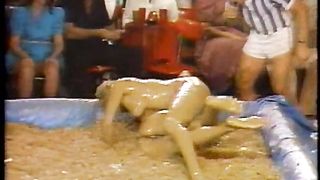 Fightin' Foxes Mud Match 2