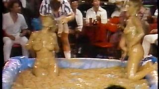 Fightin' Foxes Mud Match 2