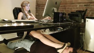 Dreamgirls in Socks - Jenni's Business Hours