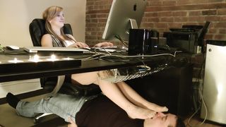 Dreamgirls in Socks - Jenni's Business Hours