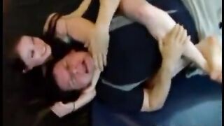 ters şekil 4 kullanmayı seviyor