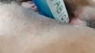 Una bella vacca che gode per me con il suo dildo!! Fabio030