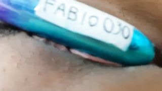 Una bella vacca che gode per me con il suo dildo!! Fabio030