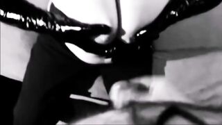 Deutsch Milf Handjob mit großen Cumshot auf Titten