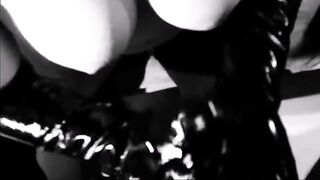 Deutsch Milf Handjob mit großen Cumshot auf Titten