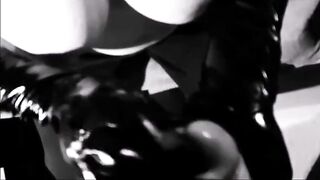 Deutsch Milf Handjob mit großen Cumshot auf Titten