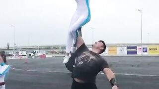 One armed overhead press for reps