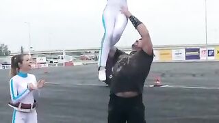 One armed overhead press for reps