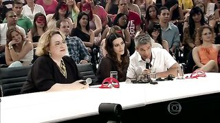 Mariana Santos trampling in tv