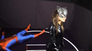 Foxy Boxing Bitches Sai vs VV