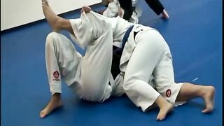 Tiny Wife Grapples Husband