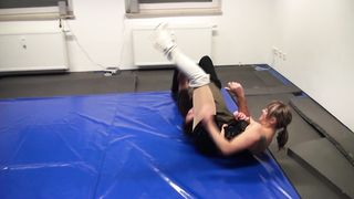 Head Scissor - Wrong Choice