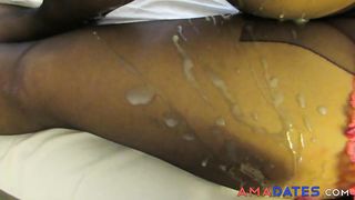 Nylon thighs spunk. Cosce di troia sborrate