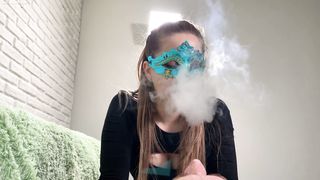 I spat a slave A lot of saliva on your face