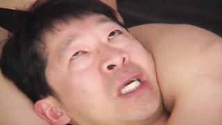 Japanese girl headscissor choke out