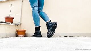 MISTRESS GAIA Lick Or Watch – Drmartens Shoe Fetish – onlyfans