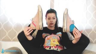 sock and shoes addict