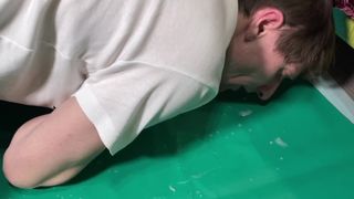 I spit on the floor and make the slave lick my nectar!