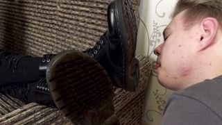 Under Sweet Weight - Alice - Clean My Dirty Boots