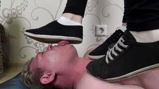 Under Sweet Weight - Alina, Barbara - Double Gym Shoes Trampling