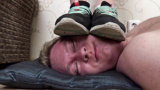 Under Sweet Weight - Alina - Sneakers Trampling