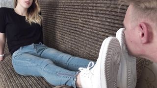 Under Sweet Weight - Anastasia - Lick My Sneakers