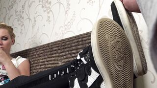 Under Sweet Weight - Anna - Lick My Dirty Sneakers and Eat My Sweaty Socks