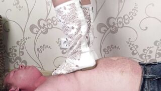 Under Sweet Weight - Anna - Summer Boots Trampling