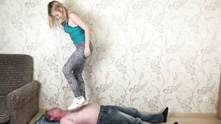 Under Sweet Weight - Bonnie - Sneakers Trampling