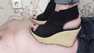 Under Sweet Weight - Cathy - Wedges Trampling