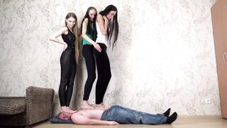 Under Sweet Weight - Daisy, Emily, Violetta - Dancing on a Slave