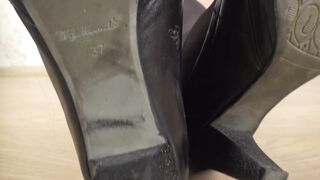 Under Sweet Weight - Dani - Cruel Gianess POV