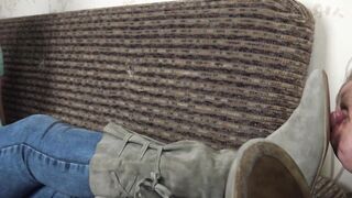 Under Sweet Weight - Dani - Lick My Boots