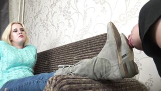 Under Sweet Weight - Dani - Lick My Boots