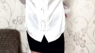 Under Sweet Weight - Donna - Office Boss Trampling