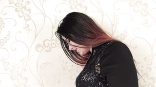 Under Sweet Weight - Ella - Pantyhose Trampling