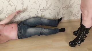 Under Sweet Weight - Eva - Boots Trampling